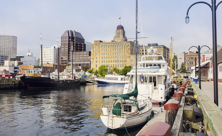 Vue de Halifax, Nouvelle-Écosse, du quai